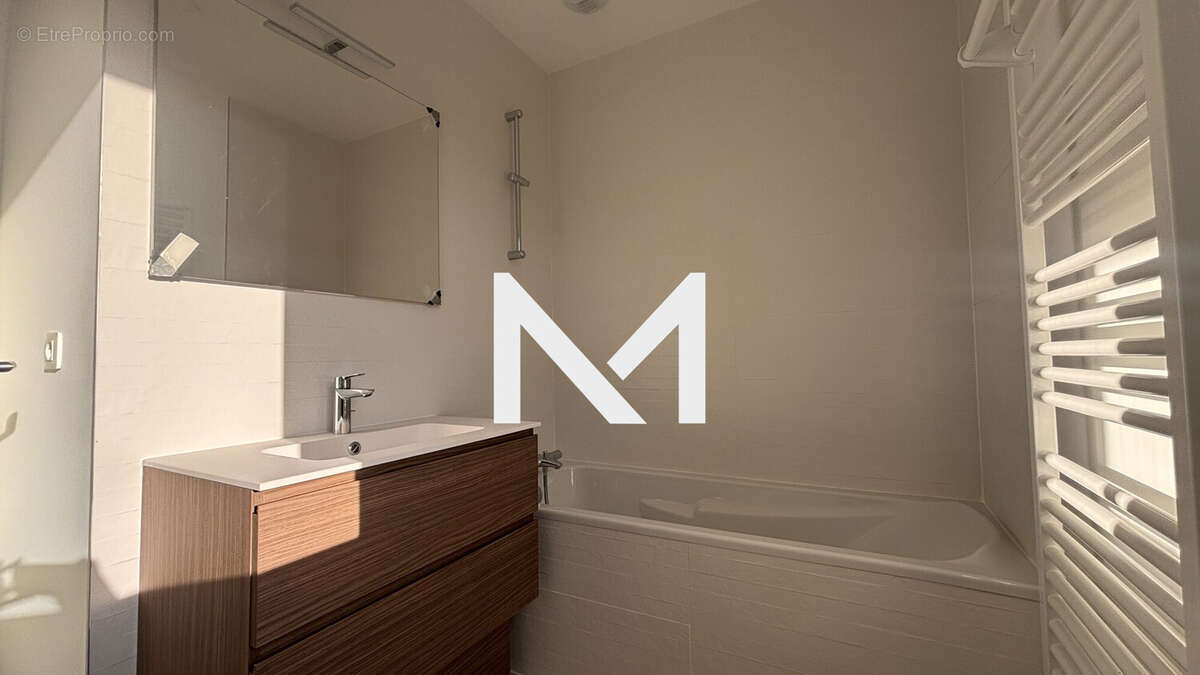 Appartement à MEYLAN