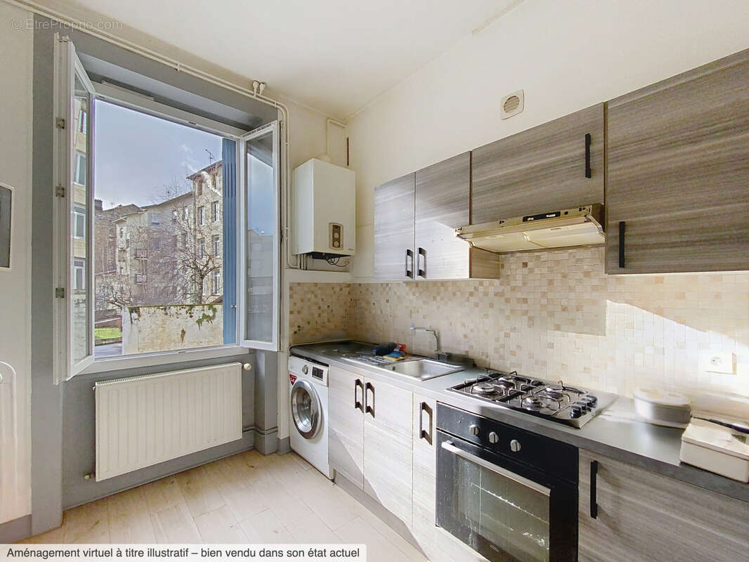 Appartement à SAINT-ETIENNE