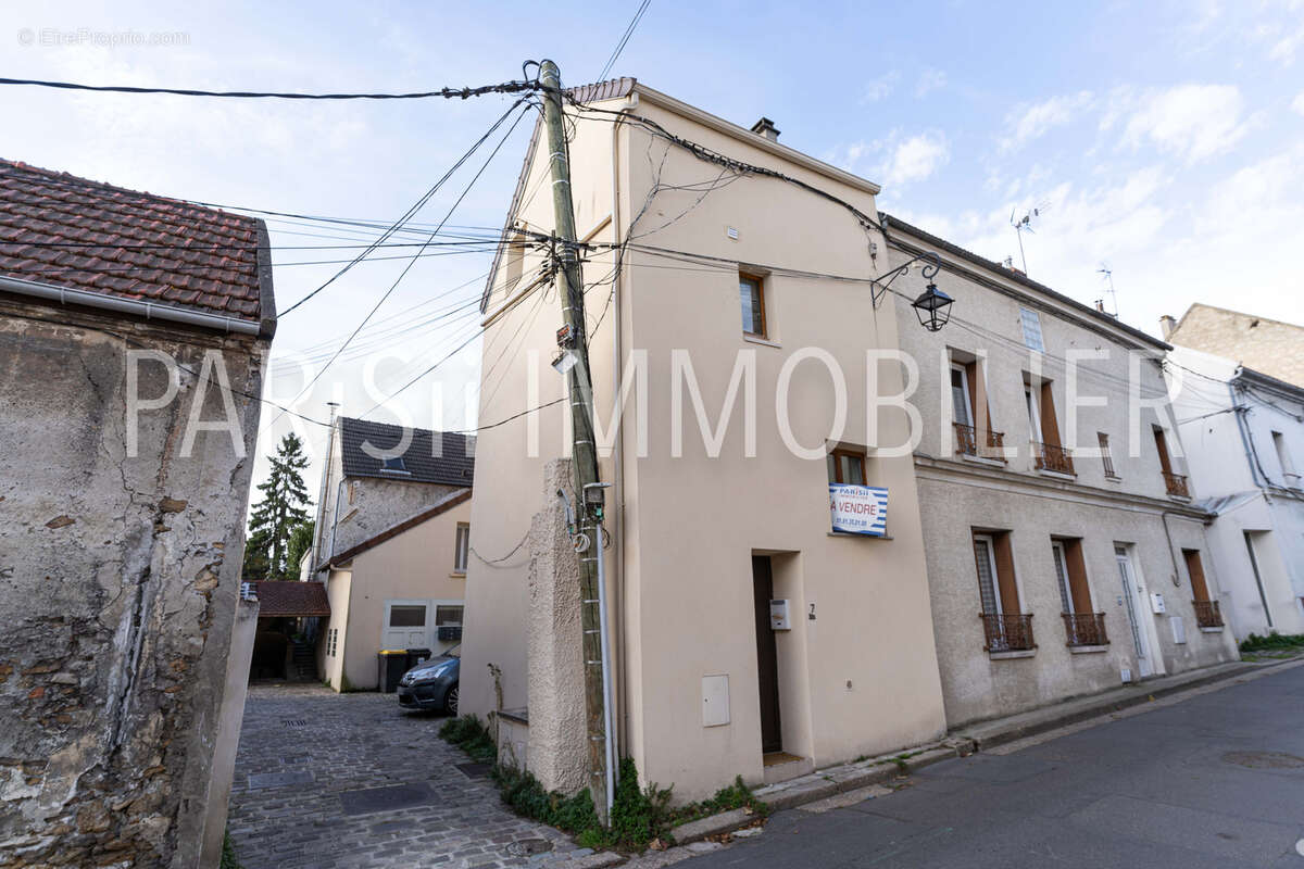 Maison à CORMEILLES-EN-PARISIS