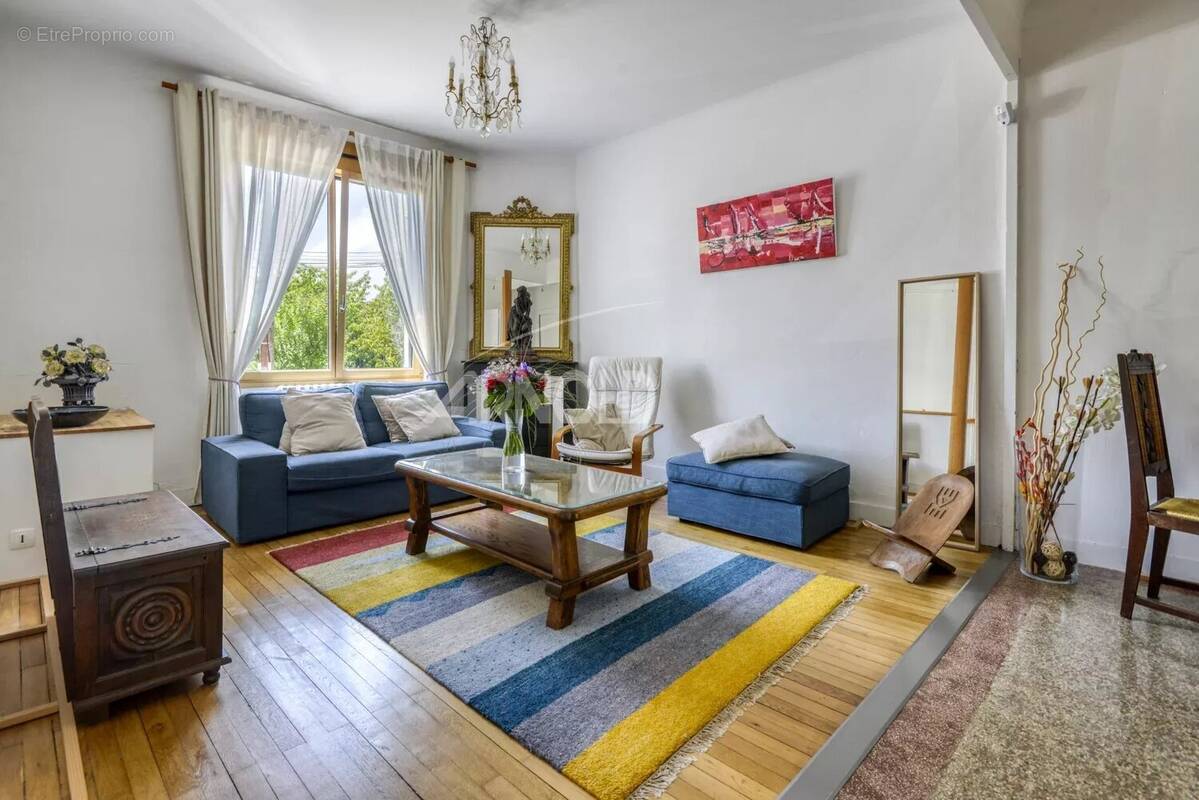 Nantes Perverie - Impasse privée - Belle maison familiale années 30 -7 chambres + locatif ou bureaux - photo 3