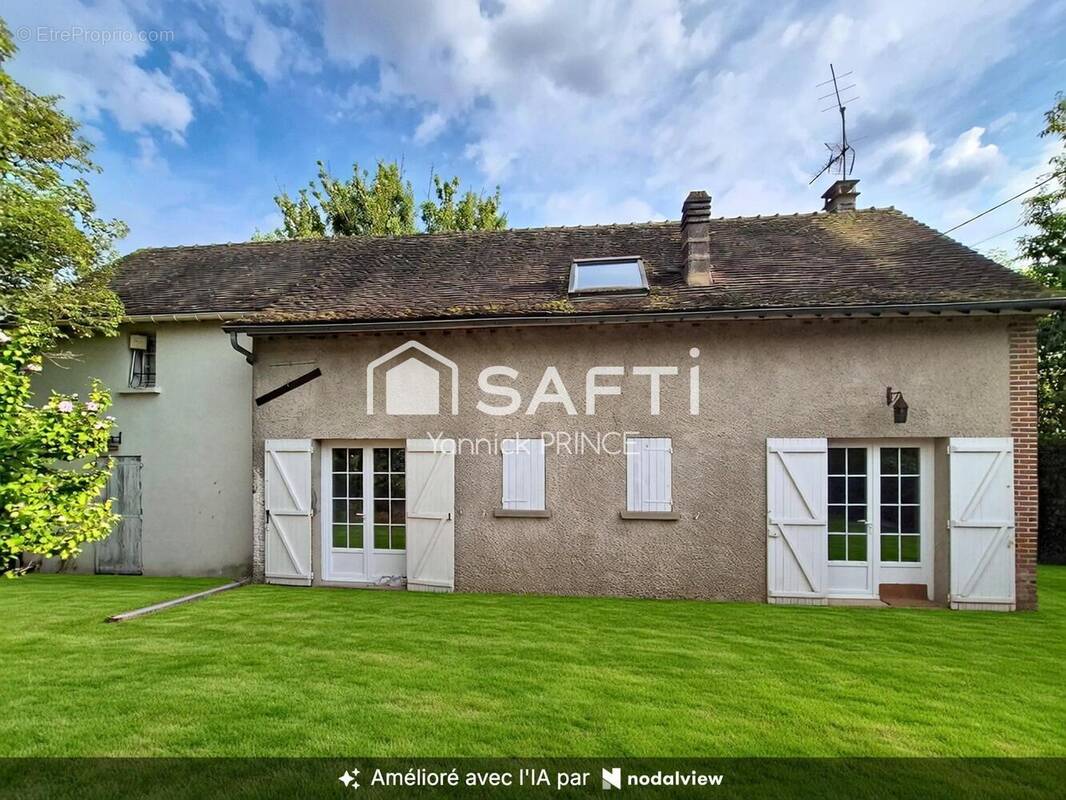 Photo 1 - Maison à VERON