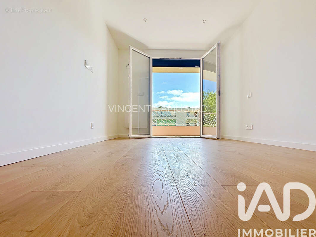 Photo 4 - Appartement à SIX-FOURS-LES-PLAGES