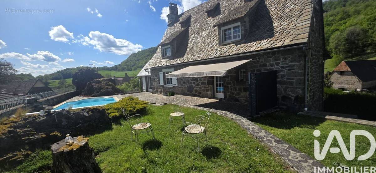 Photo 1 - Maison à LAROQUEVIEILLE