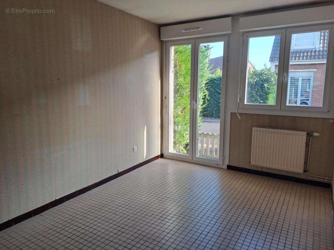 OIGNIES - Plain-pied T2 de 49 m² - photo 5