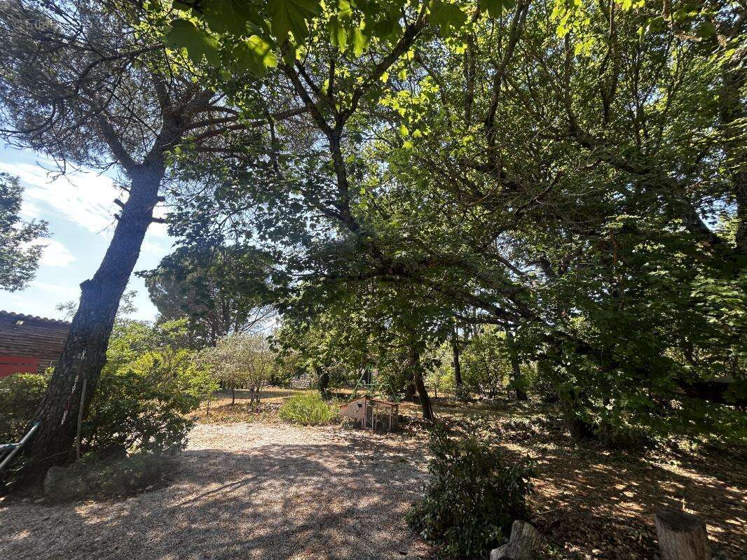 Secteur privilégié, vente villa sur 6123 m² de terrain - photo 24