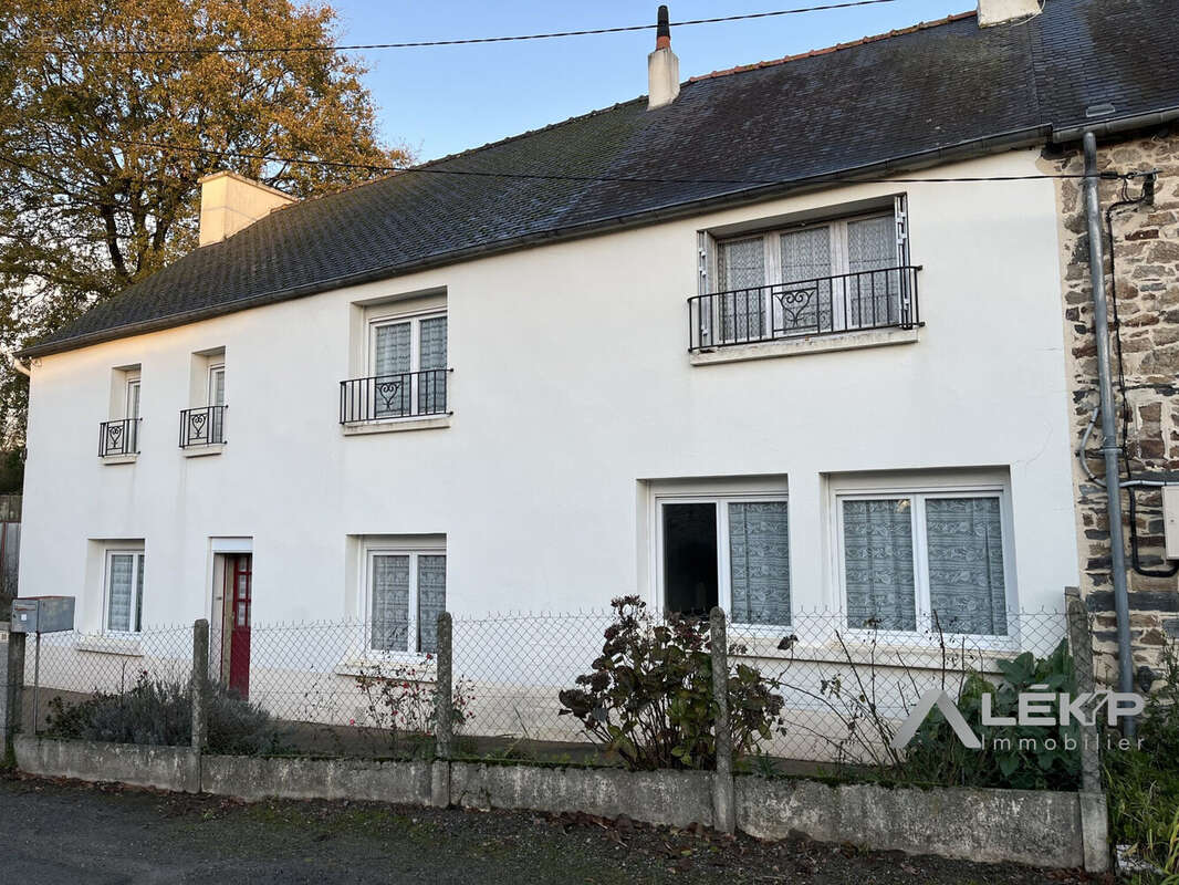 Maison à BAINS-SUR-OUST