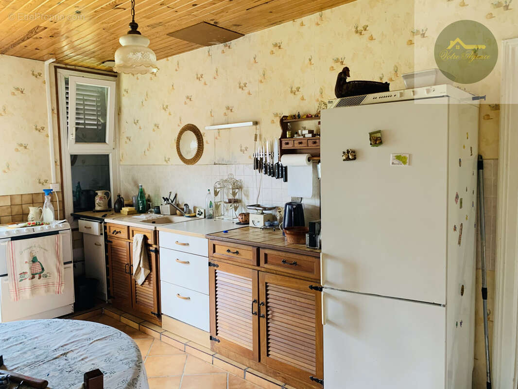 Maison à MONTACHER-VILLEGARDIN