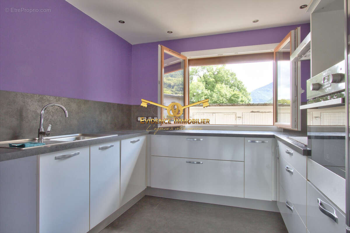Appartement à GRIGNON