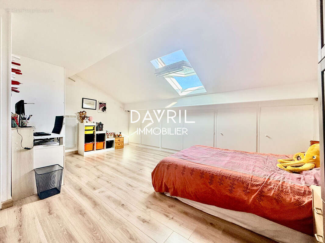 Appartement à ERAGNY