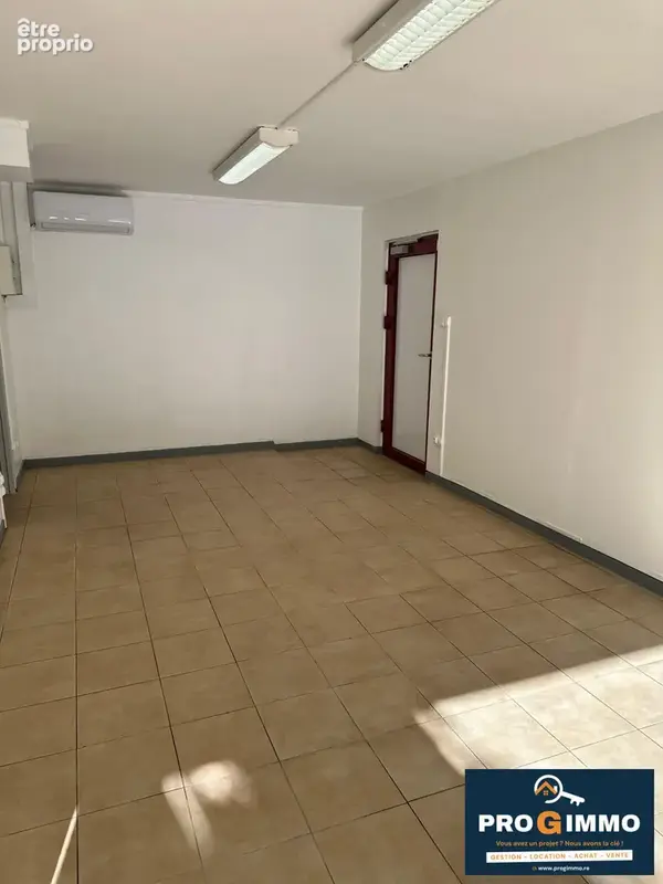 Commerce 51 m² à vendre à Le Tampon (97430) - photo 6
