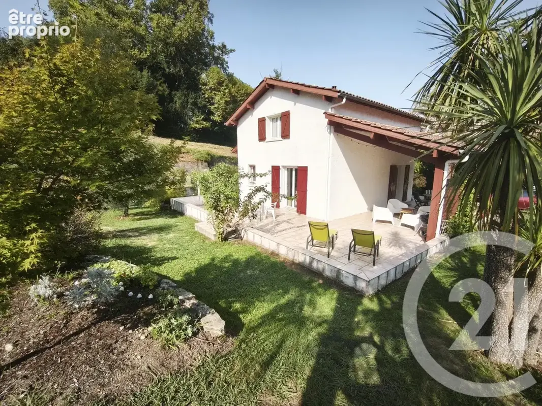 Maison 5 pièces 137 m² à vendre à Larressore (64480) - photo 2