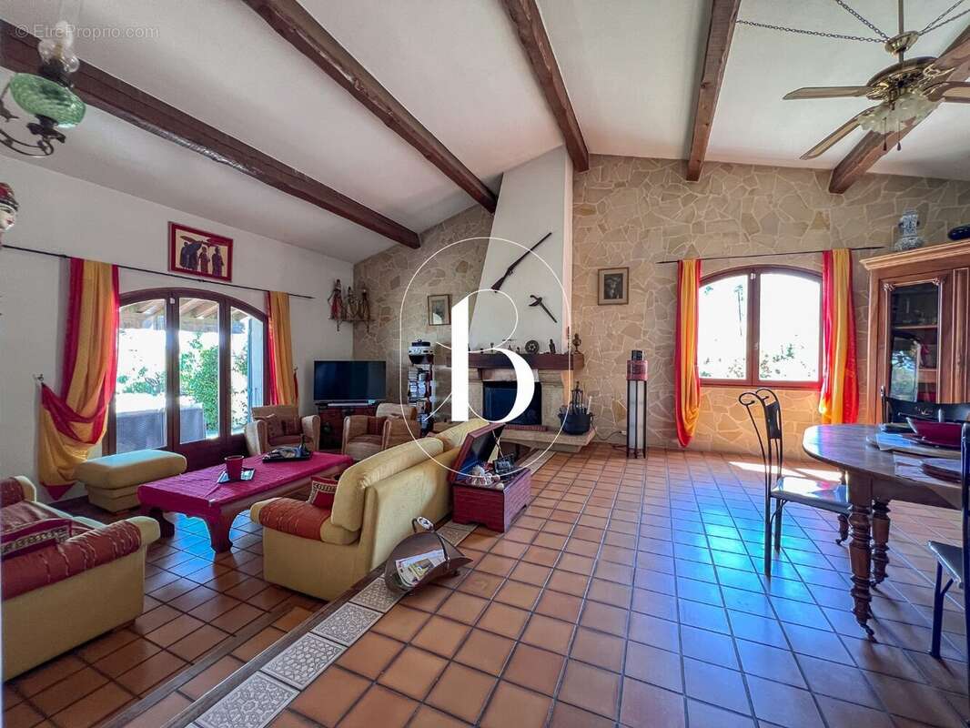 Maison 206 m² à Saint-Alexandre  - photo 15