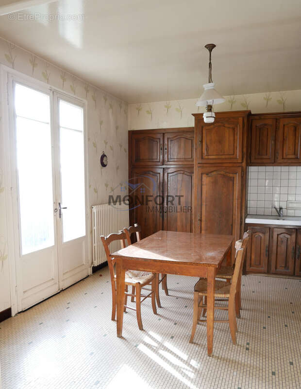 Maison 4 chambres avec jardin et dépendance - photo 9