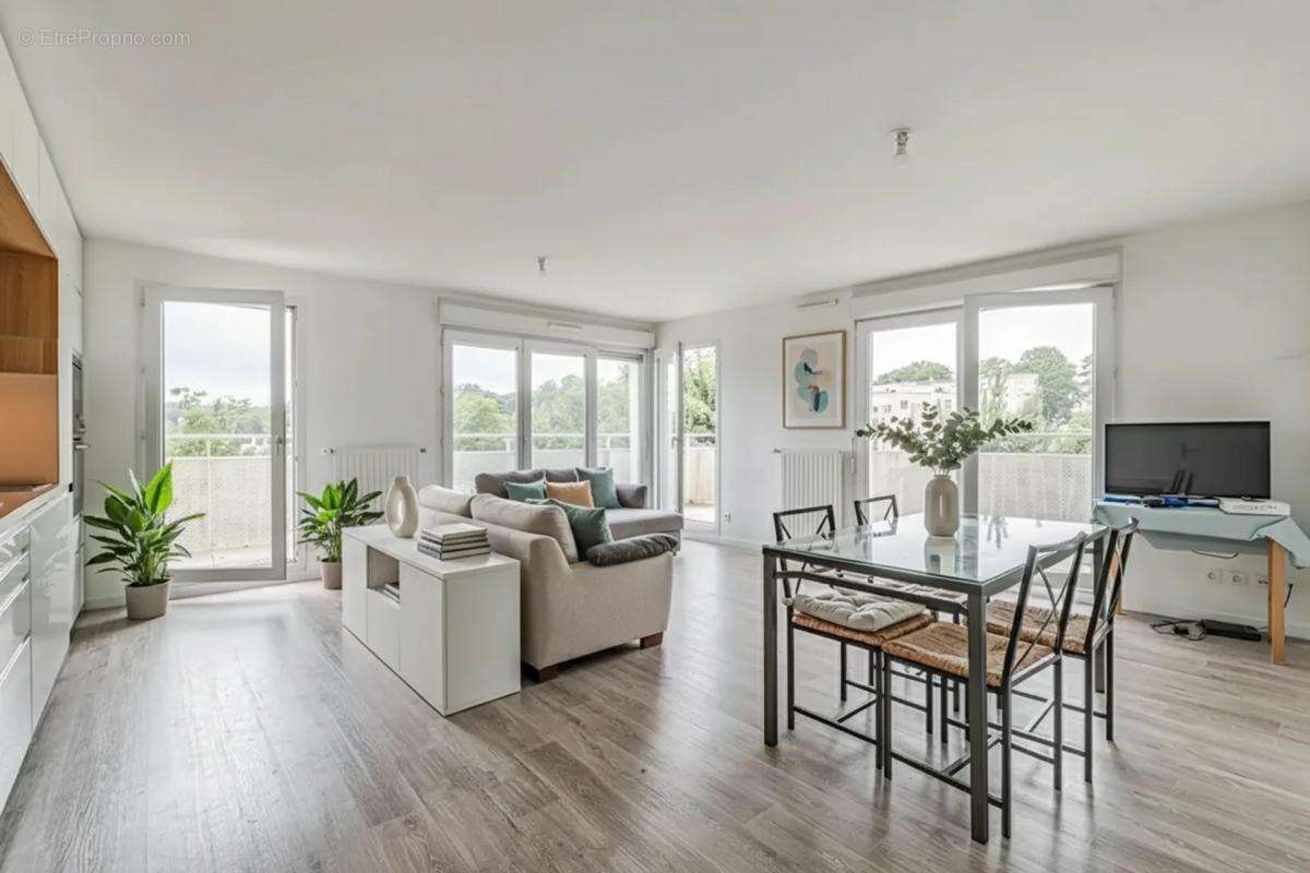 Appartement à CHATENAY-MALABRY