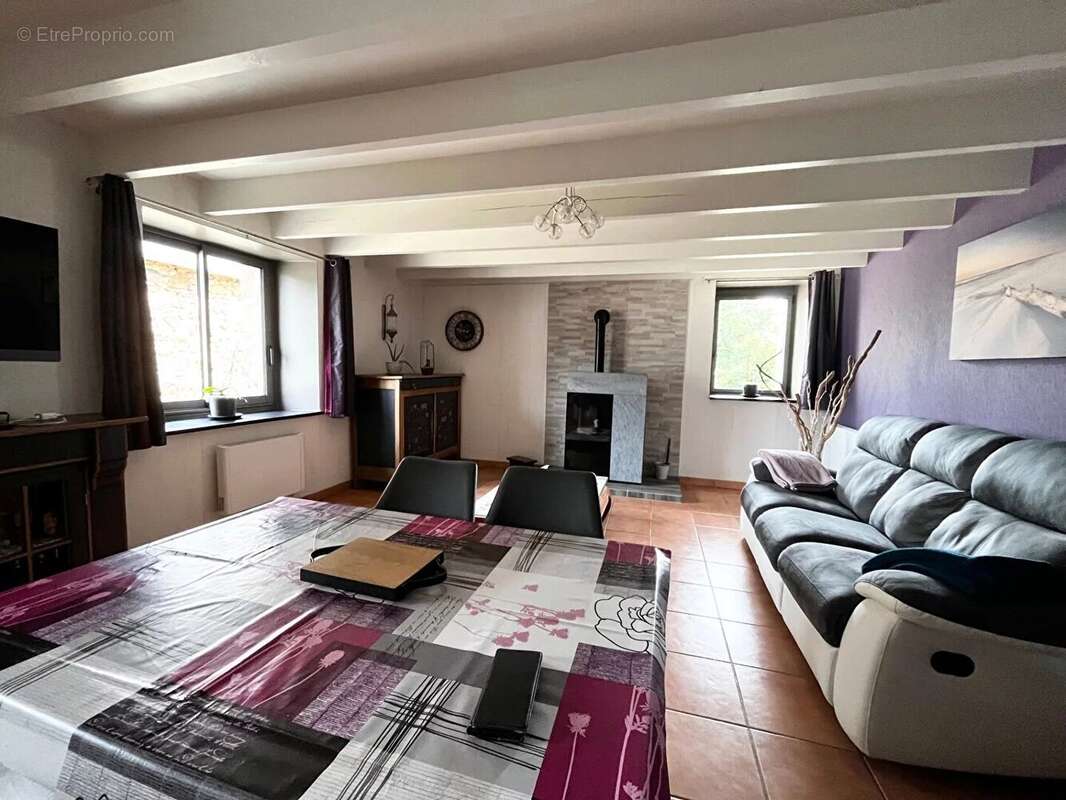 Maison à PLOUVARA