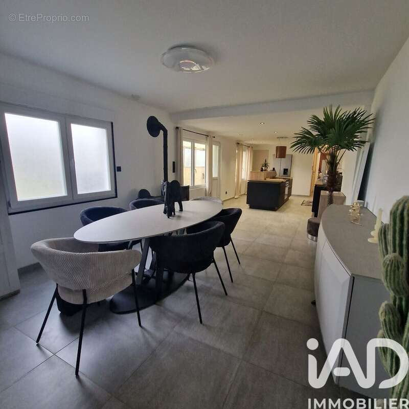 Photo 4 - Maison à CONDE-SUR-L&#039;ESCAUT