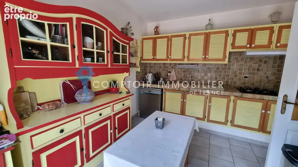 A VENDRE (VAR - 83) - Villa à vendre avec 3 chambres proche du village - photo 8