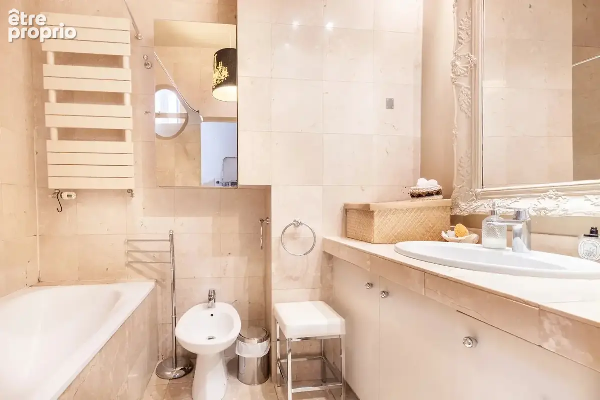 Quartier Latin - La Sorbonne. Appartement familial de 108 m² plein Sud. 3 chambres - photo 9