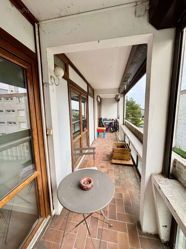 Appartement à RILLIEUX-LA-PAPE