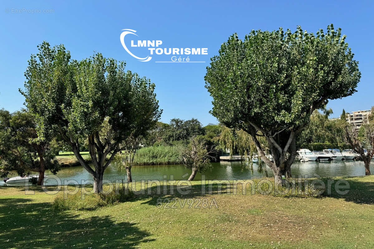 Appartement à MANDELIEU-LA-NAPOULE