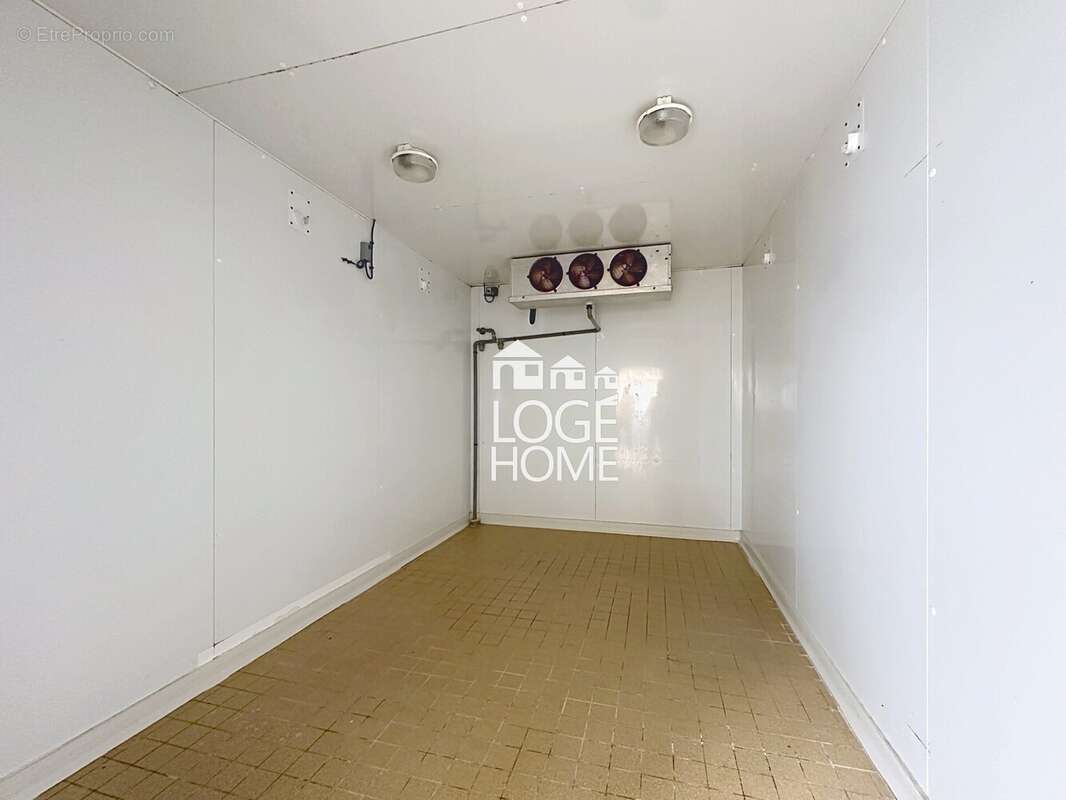 Commerce 220 m² à Loos-En-Gohelle  - photo 8