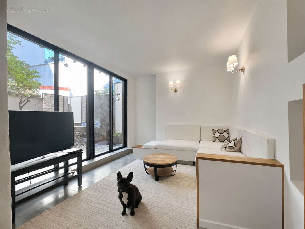Maison 92 m² à Bagnolet  - photo 3