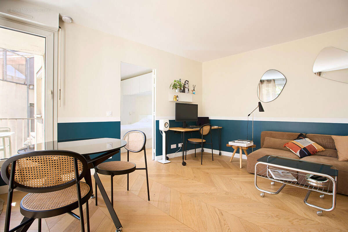 Appartement à PARIS-19E