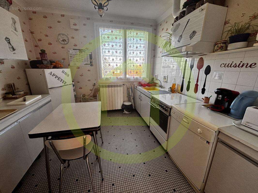 Maison à CHENERAILLES