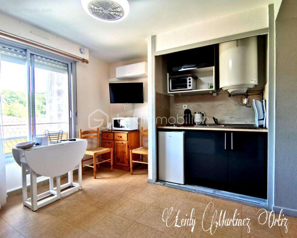Immeuble de rapport – Résidence thermale de 460 m² – 12 logements – Garage et cour intérieure - photo 3