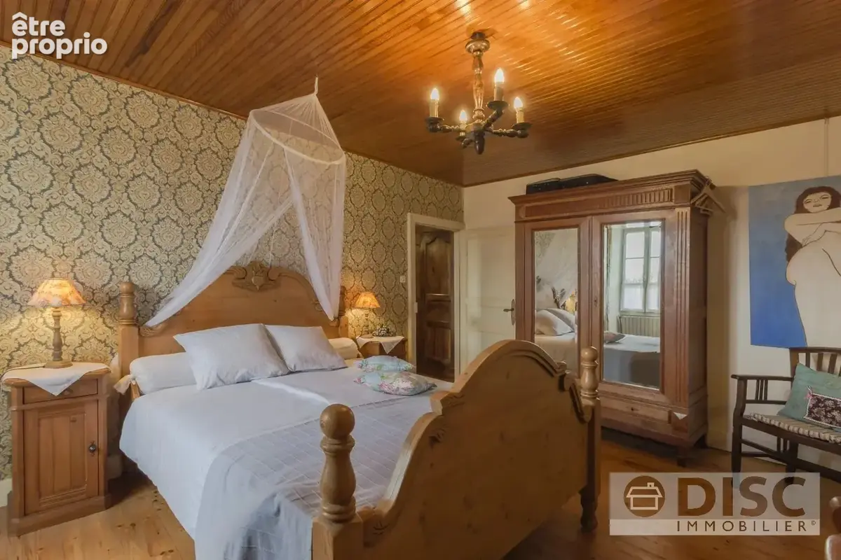 Maison avec appartement indépendant, grand jardin et dépendances. - photo 13
