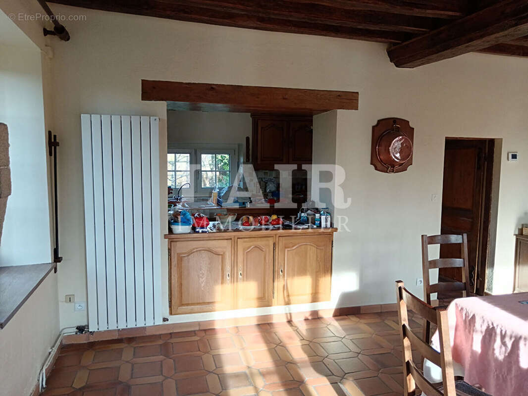 Maison à LE MELE-SUR-SARTHE