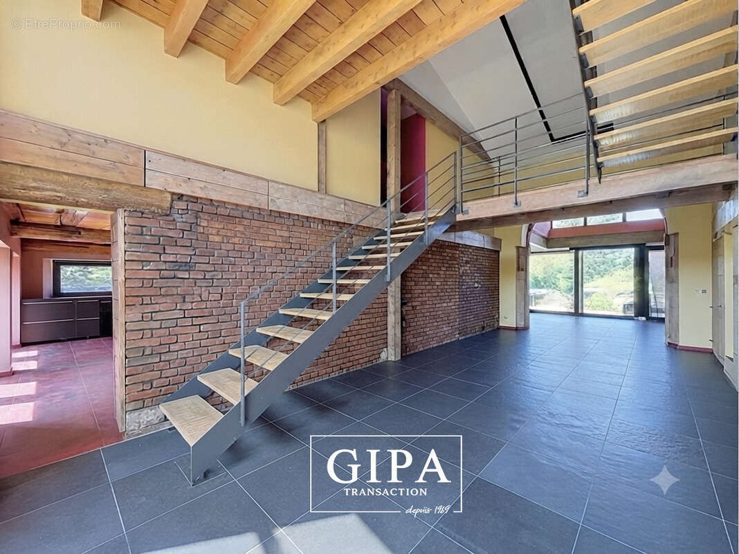 Maison d'architecte de 262 m2 - photo 4