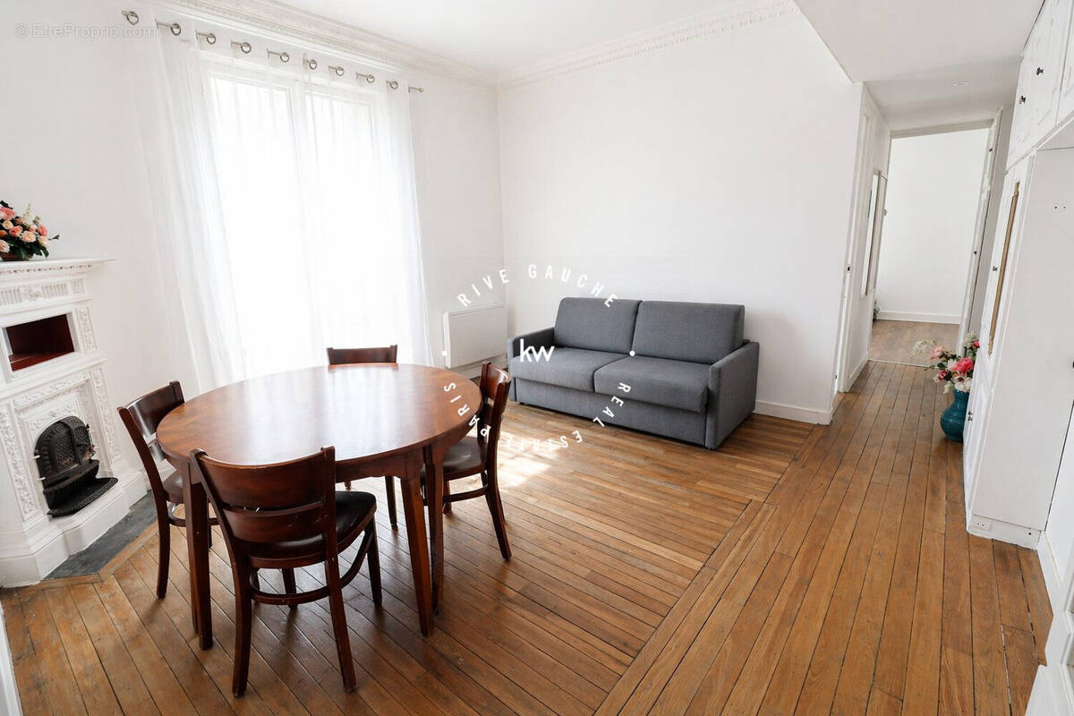 Appartement à PARIS-15E