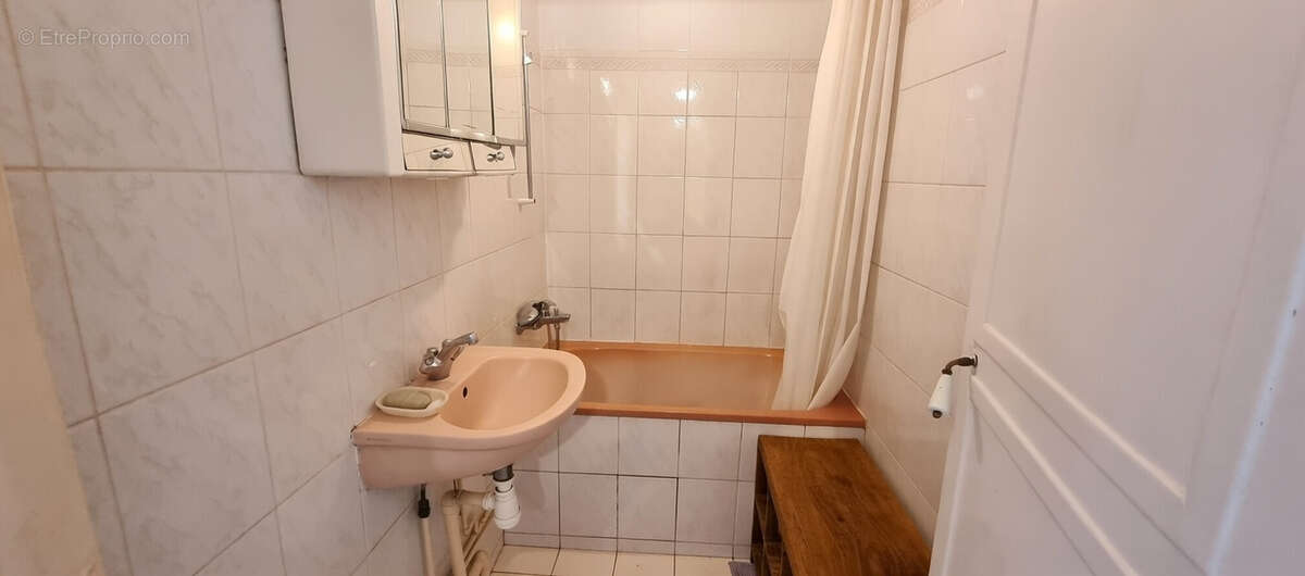 Appartement à LEVALLOIS-PERRET
