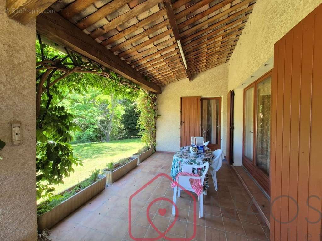 Maison individuelle de 136 m2, 4 chambres, terrain constructible - photo 5