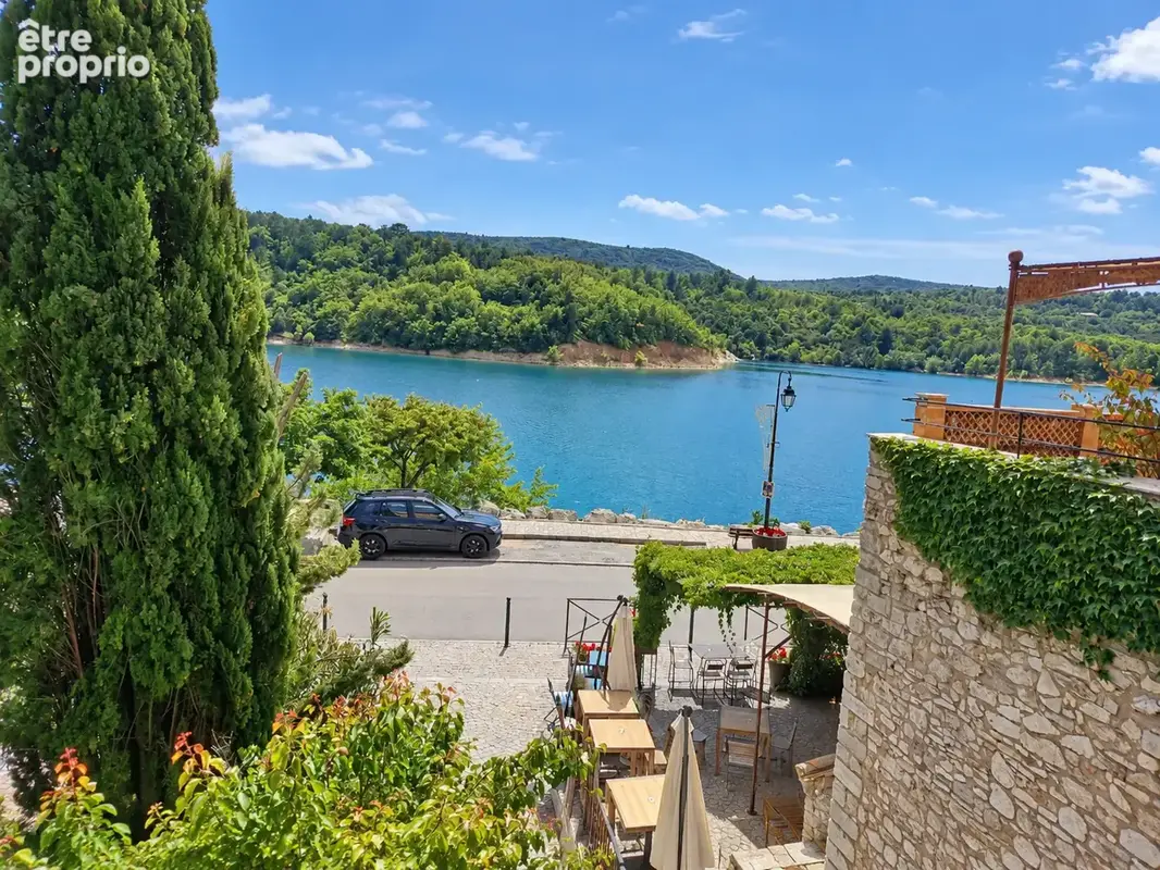 Maison de village avec terrasse et vu LAC - Bauduen - photo 2