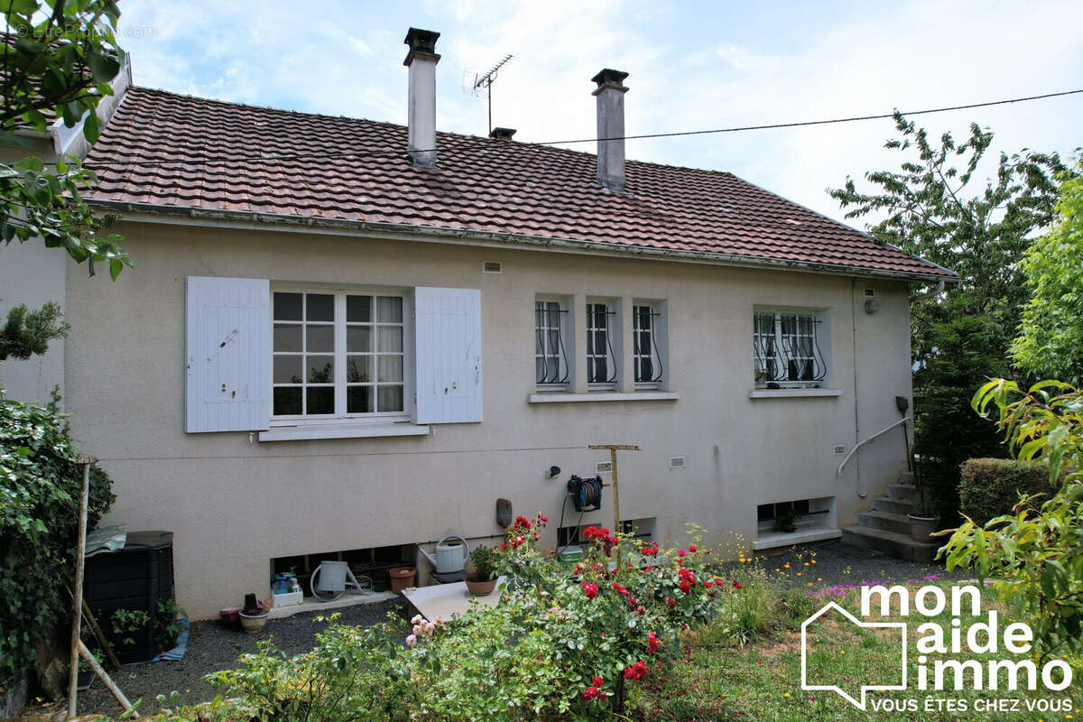 Maison 115 m² à Thiviers  - photo 4