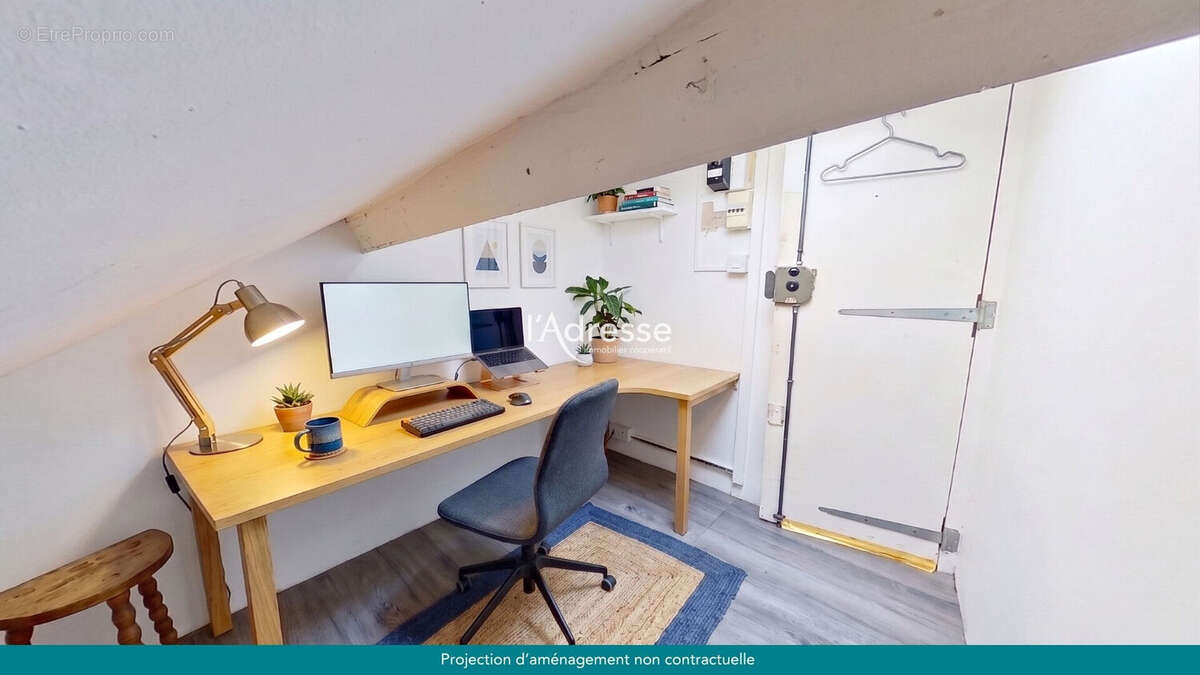 Appartement à PARIS-7E