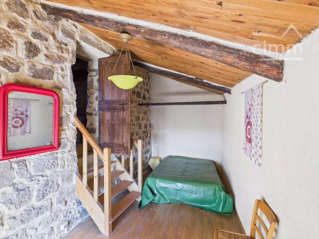 Maison à SAINT-ANDRE-LACHAMP