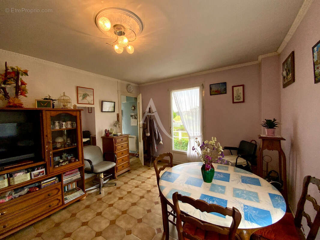 Maison Jonzac 3 pièce(s) 68 m2 - photo 3