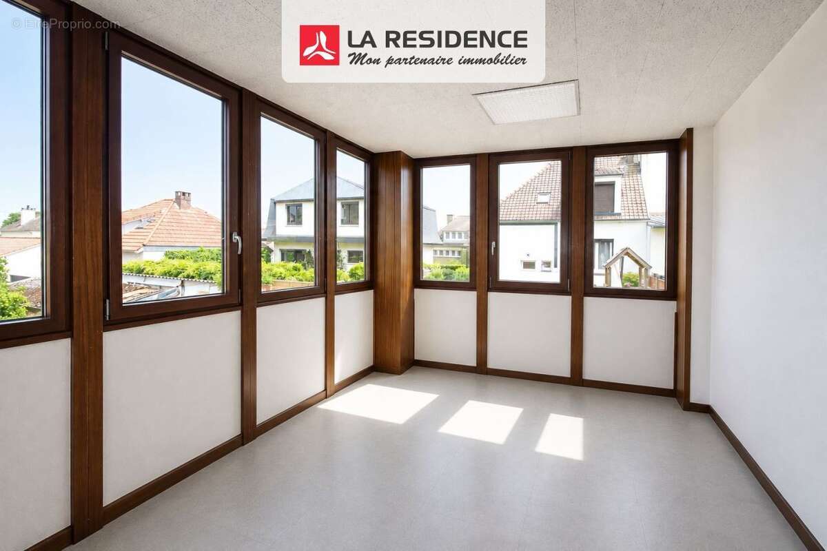 Commerce 163 m² à Sotteville-Les-Rouen  - photo 7