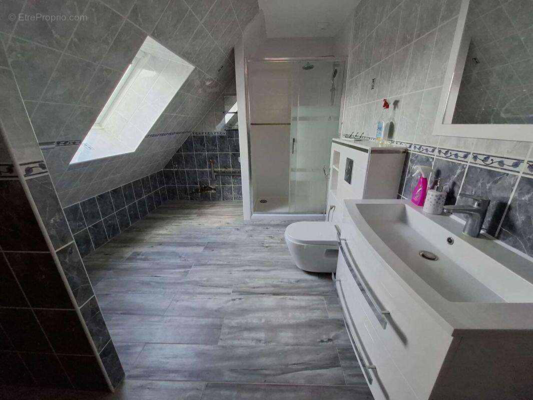 Maison à L&#039;AIGLE