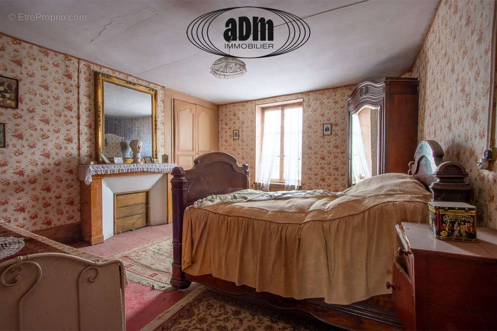 Maison à REUIL-EN-BRIE