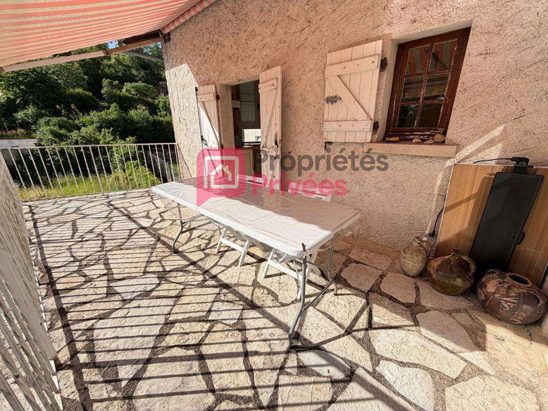 Albas - Maison 2/3 chambres avec terrasse, garages et jardins - photo 6