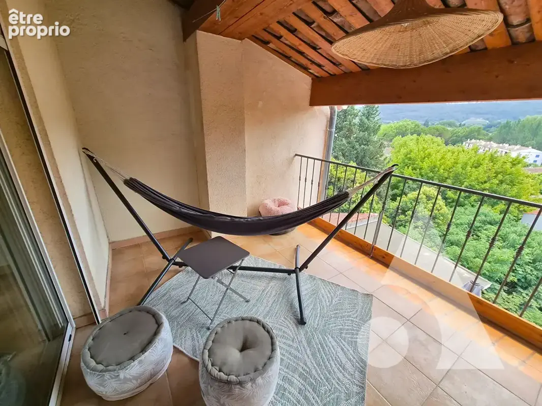 Salernes - Charmant appartement traversant avec terrasse, balcon et cave - photo 11