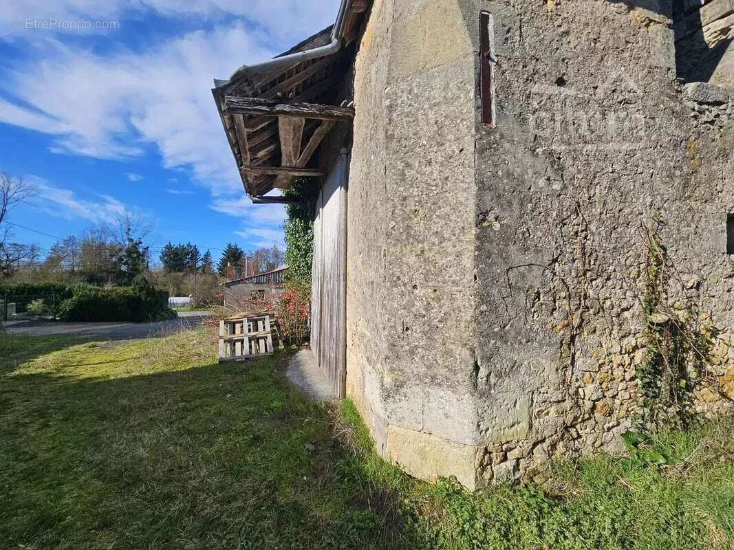 Maison et dependances 600m2 lignieres de touraine - photo 7