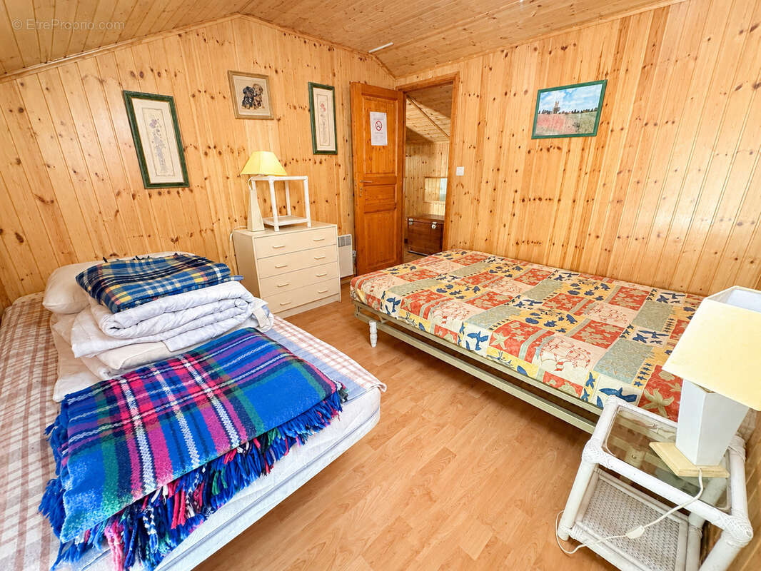 charmante maison avec jardin privatif et garage  à Vievola - photo 13