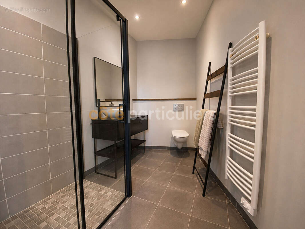 Villa d'exception de 360 m² aux portes de La Rochelle - Saint-Xandre - photo 16