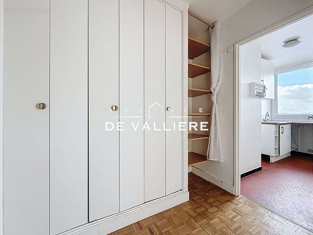 Appartement à NANTERRE