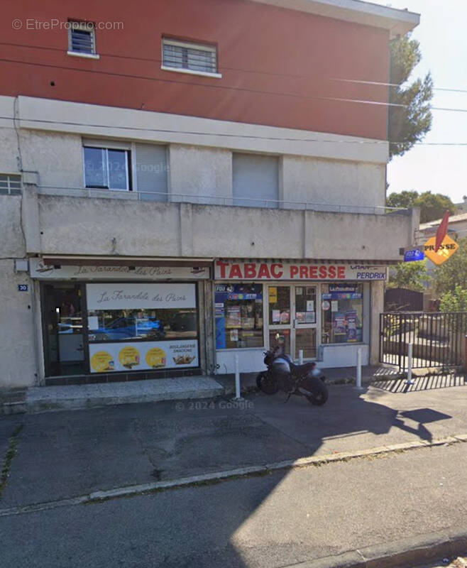 Commerce à MARSEILLE-10E